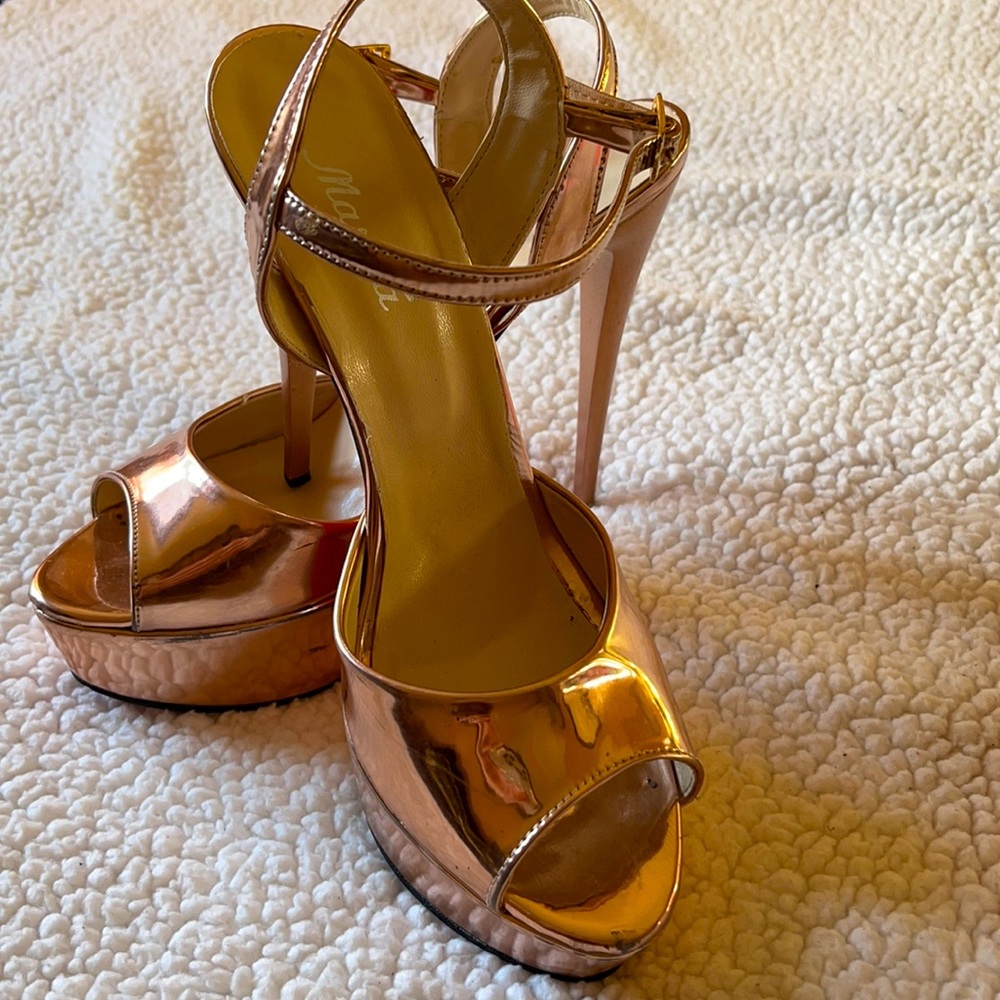 Coral heels